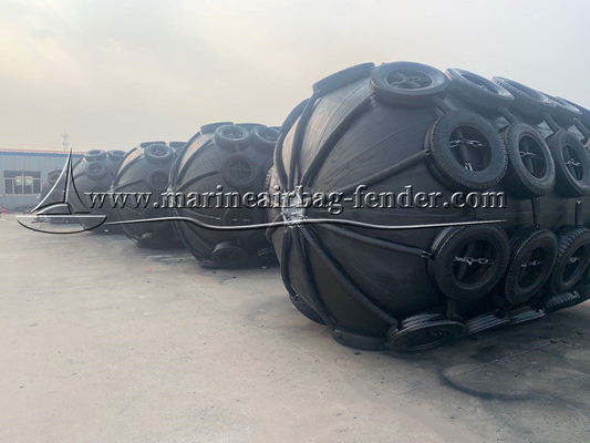 50kpa 80kpa พนูเมติกยาง Fender สําหรับเรือ ท่าเรือและเรือ