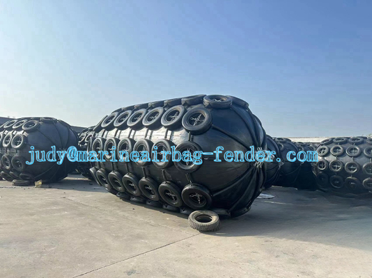 ความยืดหยุ่นสูง Fender ยาง inflatable ทะเลสําหรับการใช้งานนอกทะเล การทํางานง่าย