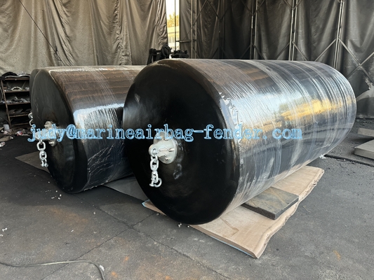 ความหนาแน่น 30-120Kg/m3 EVA Foam Fender ด้วยเครือข่ายเครือข่ายยางและวัสดุภายนอก Polyurea